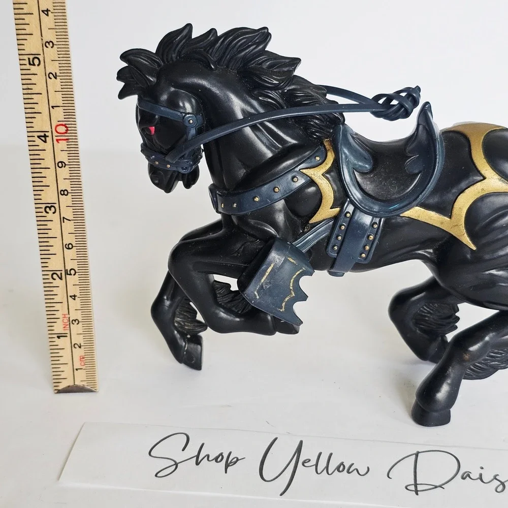 Vintage Batman Dark Knight Bat-Horse Stallion Action Figure Accessory Black Gold